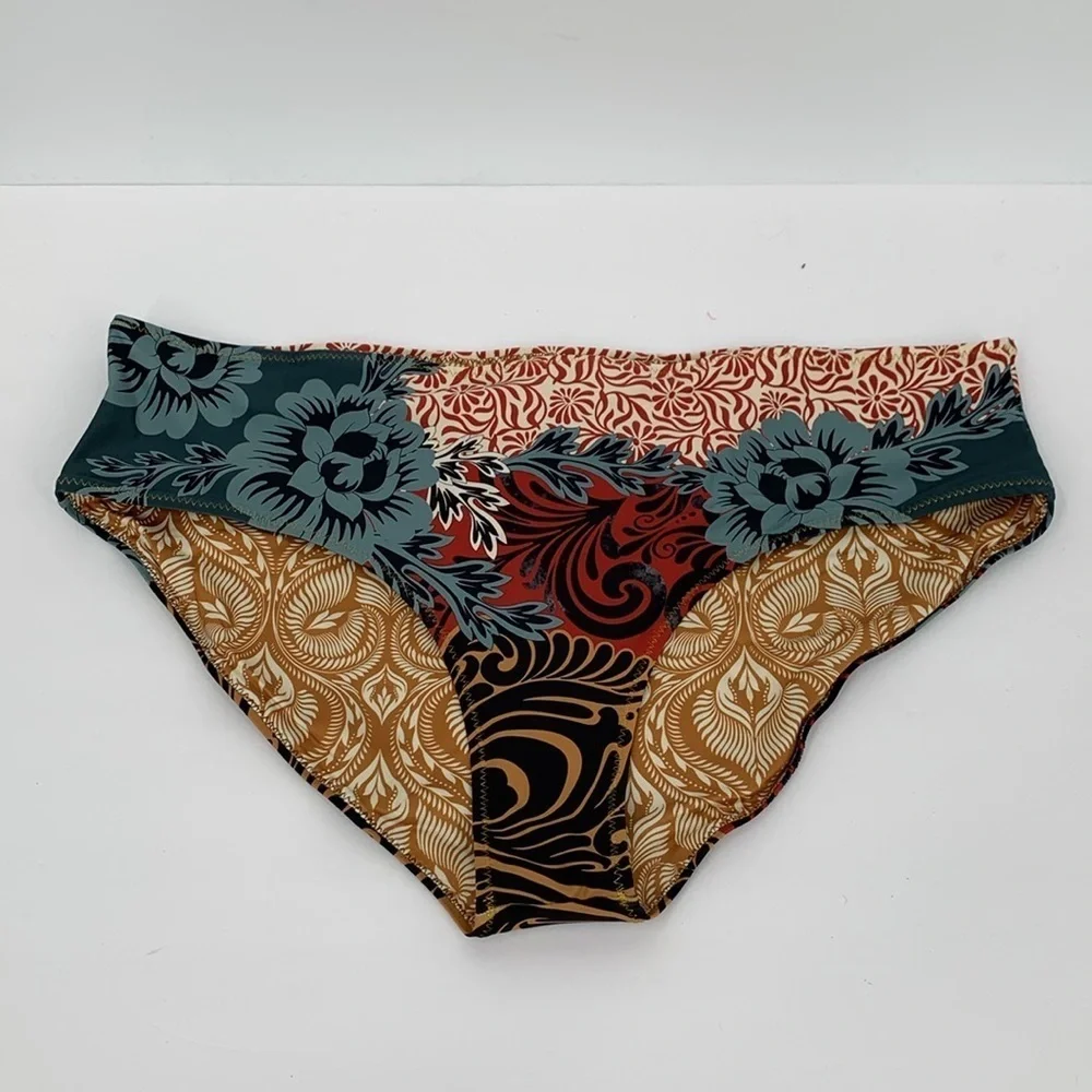 Agua Bendita Audrey Fera swim bikini bottom Colombia floral gold blue new 3X
